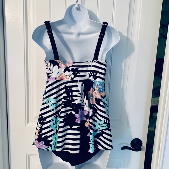 Byron Blue Australia Swim Byron Blue Australia Swimsuit Poshmark